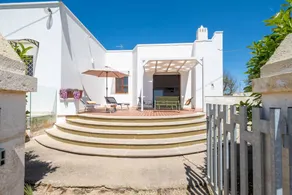 Appartement avec jardin, terrasse et barbecue | Vue jardin - Image 2