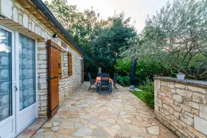 Holiday Cottage "Mas de la Ravine chez Juju" with Shared Pool, Wi-Fi & Air Conditioning - Image 4