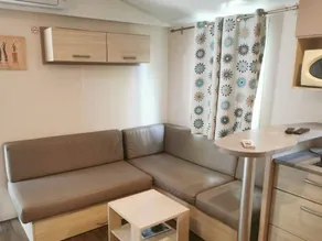 Mobile home with terrace - Image 5