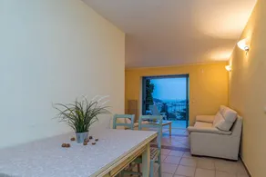 Flat with barbeque | City view - Image 5