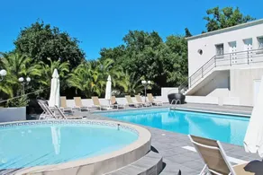 House with pool, BBQ & garden | Mountain view - Image 2