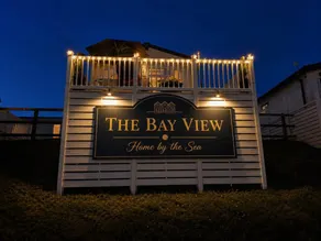 The Bay View Sea Views Pool Parking & Sleeps 6 - Image 2