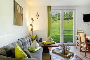 Holiday apartment with garden, terrace & barbeque | Mountain view - Image 4