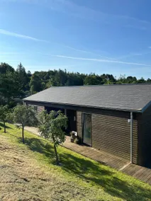 Family-oriented pleasant holiday home with terrace, garden & barbecue | Sea view | Good for workation | Pets allowed - Image 2