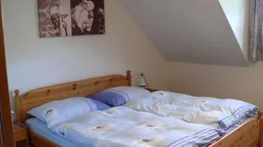 Apartamento vacacional apta para familias con jardín y barbacoa - Image 2