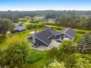Children-friendly wonderful holiday home with sauna, private pool & terrace | Pet-friendly - Image 4