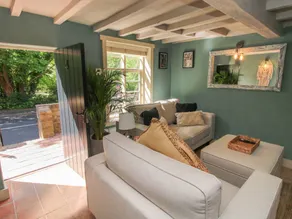 Cottage with garden | Pets allowed - Image 2