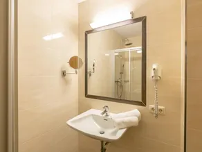 Charming apartment with sauna - Image 5