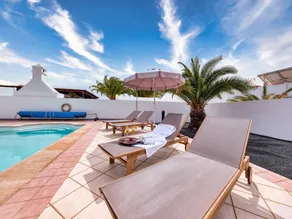 Casa con giardino, barbecue e piscina privata - Image 3