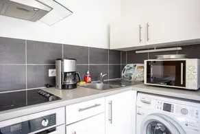 Family-friendly apartment | City view | Pets are welcome - Image 5