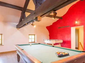 Cottage with private pool & barbecue - Image 4