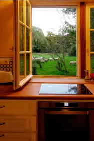 Charming House in Beaumont-Village with Private Pool - Image 3