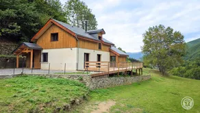 Spacious gite with barbeque, terrace & garden | Pets allowed - Image 2