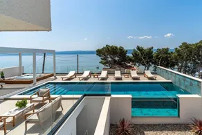 Villa with fast internet, garden & hot tub | Mountain view - Image 4