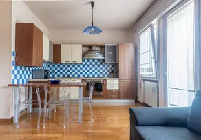 Child-friendly charming flat with garden & terrace | Garden view - Image 4