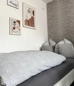 Apartment | Lake view - Image 3