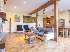 Cottage with private pool & barbecue - Image 5