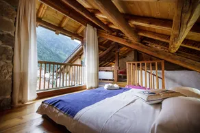 Cosy Holiday Home "La Pita" with Mountain View, Balcony, Fireplace and Wi-Fi - Image 2