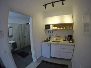 Studio Del Mar - Serene Waterfront Studio in Greece - Image 3
