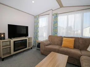 Cottage with pool & garden | Beach view - Image 5