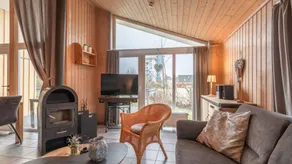 Holiday home with hot tub, terrace & garden | Next to the beach | Dogs allowed - Image 2