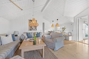 Fully equipped big house with jacuzzi, garden & terrace | Next to the beach - Image 2