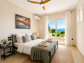 House with terrace, garden & BBQ | Mountain view - Image 3
