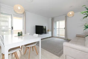 Appartement entièrement équipé avec piscine, jardin et terrasse | Plage à proximité - Image 4