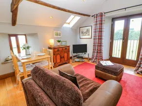 Cottage with garden | Pets allowed - Image 3
