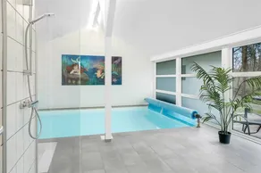 Family-oriented house with sauna, hot tub & private pool | Pet-friendly - Image 2