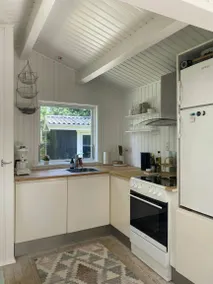 Holiday home with terrace & garden | Sea view - Image 5