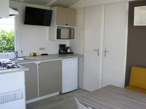 Chalet Casablanca, nieuwbouw op fantastisch 5-sterren vakantiepark met zwembaden - Image 5