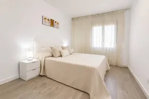 Apartamento P7 con piscina comunitaria, playa a 100m - Image 5