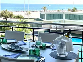 Apartment 'Gandia Tropicana Suite' with Sea Views, Wi-Fi and Air Conditioning - Image 2