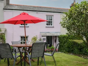 Child-friendly pleasant cottage with garden | Beach view | Pets are welcome - Image 2