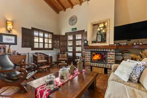 Family-friendly holiday home with garden, terrace & barbeque | Garden view - Image 5