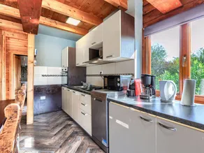 Fully equipped house with terrace, garden & private pool | Pets are welcome - Image 2