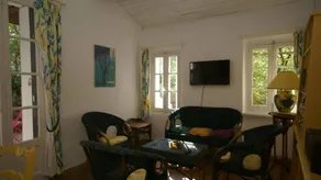 Maison entièrement équipée avec terrasse | Avec animaux autorisés - Image 2