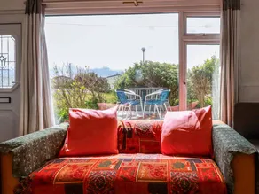 Cottage with garden | Beach view | Close to the beach | Pets are welcome - Image 4