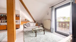 Wonderful Holiday Apartment With Great Balcony - Image 5