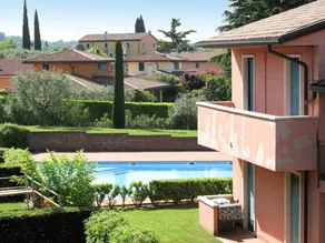 Merveilleux appartement avec piscine, barbecue et jardin | Vue lac | Avec animaux autorisés - Image 2