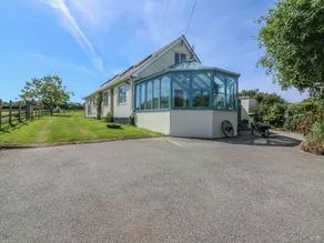 Cottage with garden & barbeque - Image 2