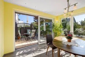 Apartamento vacacional con jardín y terraza | Vistas al jardín - Image 3