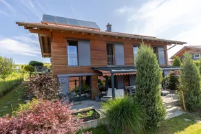 Holiday apartment with garden, sauna & terrace | Mountain view - Image 2