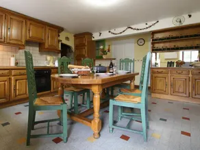 Cottage with barbeque & garden - Image 5