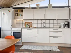 Holiday Home Malena 175m from the sea by Interhome - Image 5