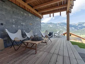 Holiday home with garden, private pool & sauna | Mountain view | Close to the ski - Image 4