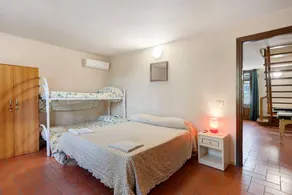 Pleasant house with pool & garden | Garden view | Pet-friendly - Image 2