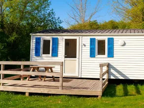Mobile home with terrace & heated pool | Dogs allowed - Image 4