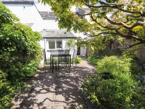 Merveilleux cottage adapté aux familles avec jardin et terrasse | Avec animaux admis - Image 2